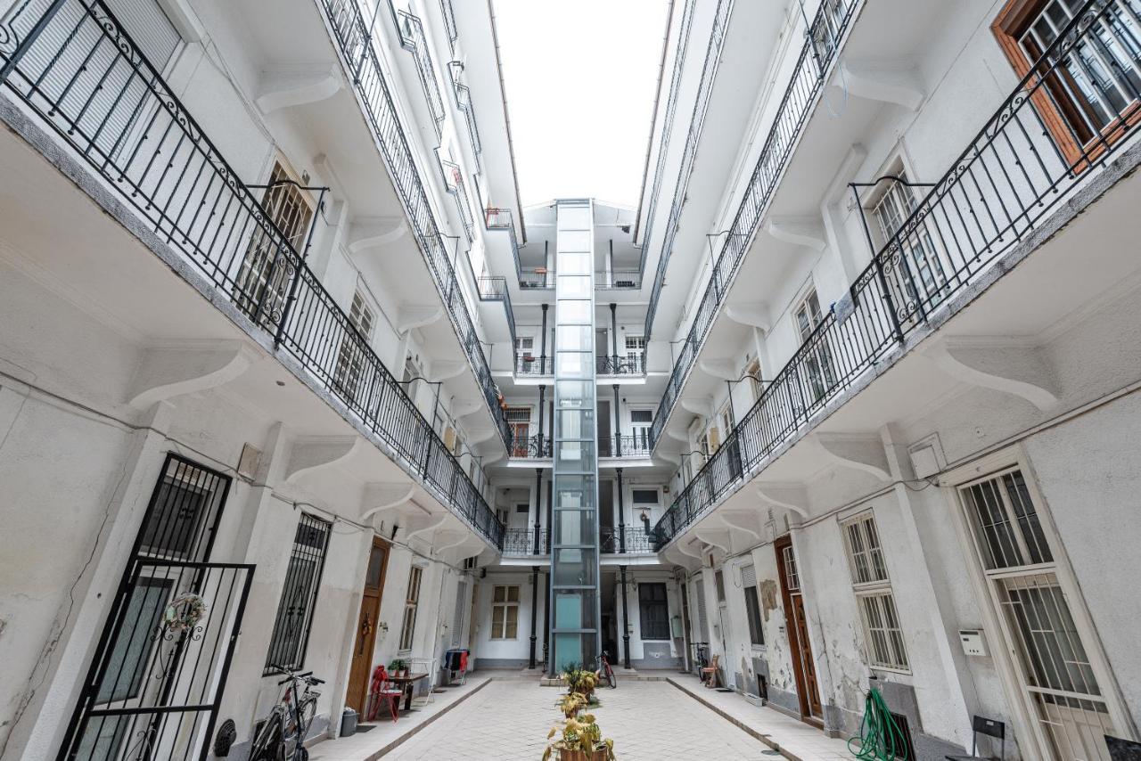 Inside Edge Apartment Boedapest Buitenkant foto
