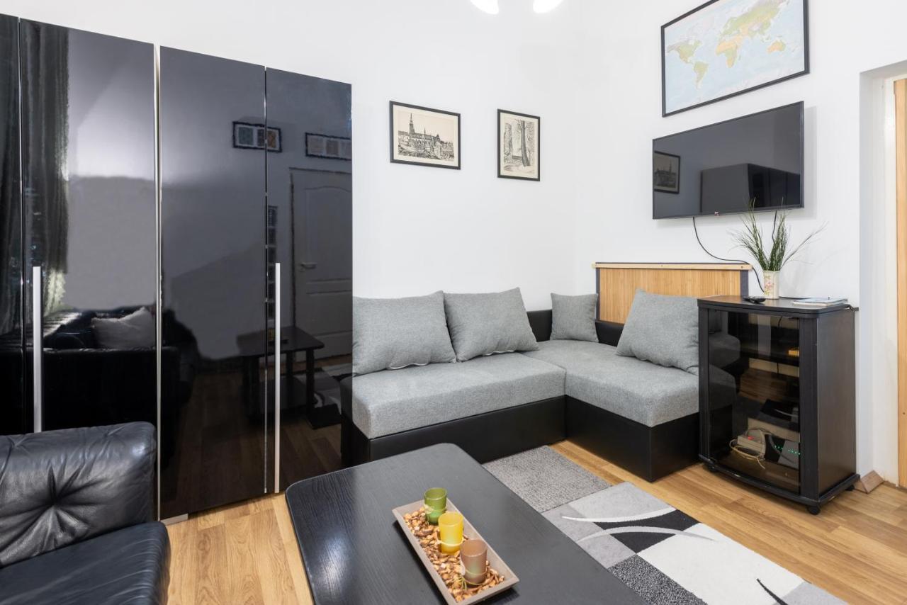 Inside Edge Apartment Boedapest Buitenkant foto